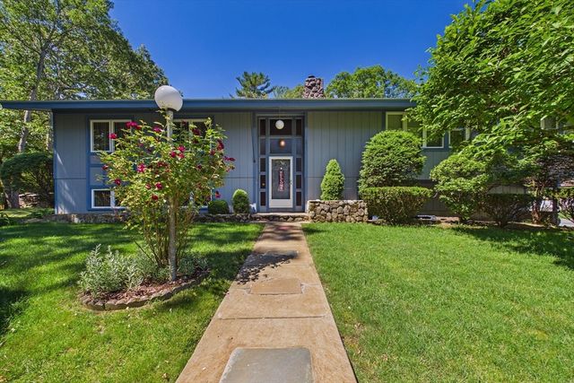 103 Brown Street, Dartmouth, MA 02747
