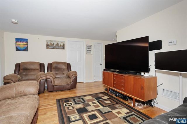 45 Webster Street, Ridgefield Park, NJ 07660