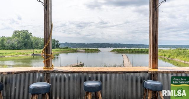 1109-1111 SUNSET Drive, East Peoria, IL 61611