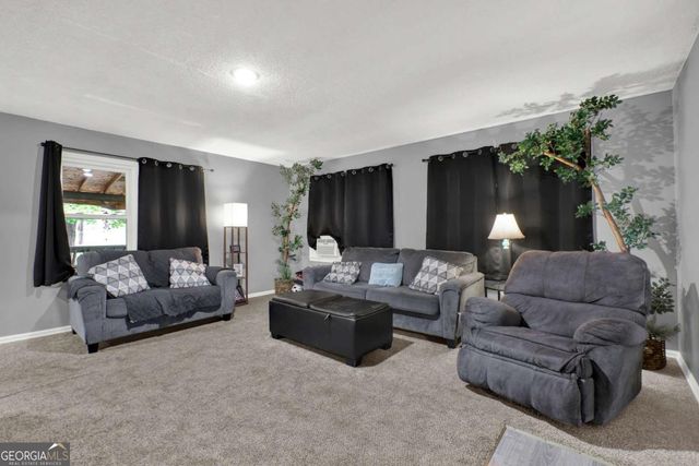 400 Hall Memorial Road NW, Calhoun, GA 30701
