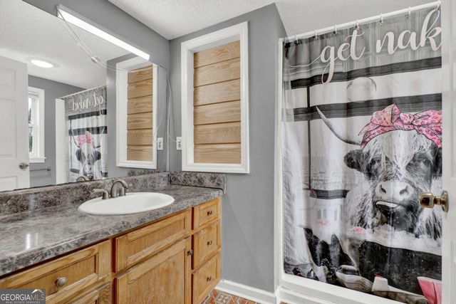 400 Hall Memorial Road NW, Calhoun, GA 30701