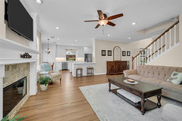 1238 Willow Branch Drive, League City, TX 77573