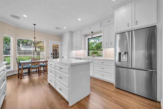 1238 Willow Branch Drive, League City, TX 77573