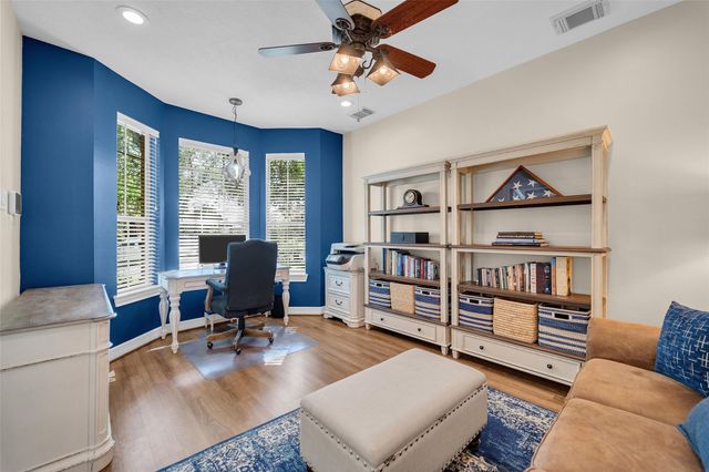1238 Willow Branch Drive, League City, TX 77573