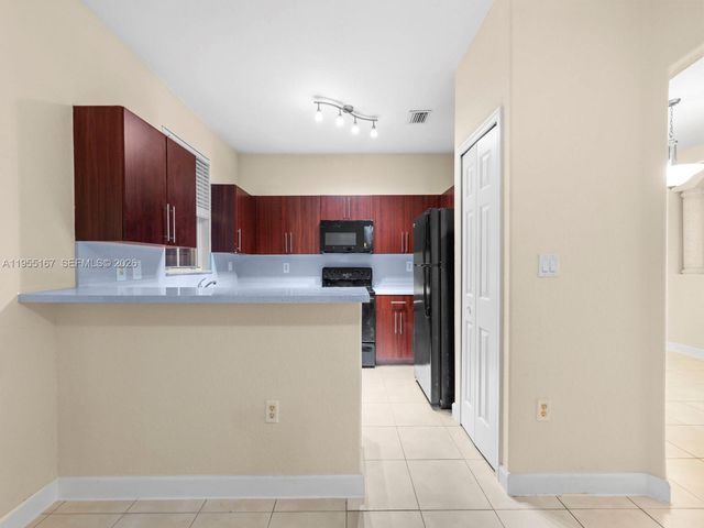 2534 SE 15th Ct, Homestead, FL 33035