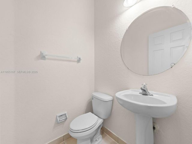 2534 SE 15th Ct, Homestead, FL 33035