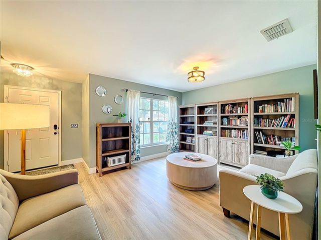 951 CRYSTAL BAY LANE, Orlando, FL 32828