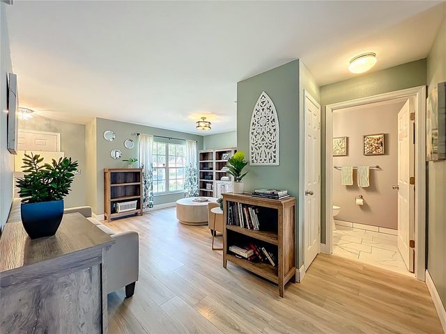 951 CRYSTAL BAY LANE, Orlando, FL 32828