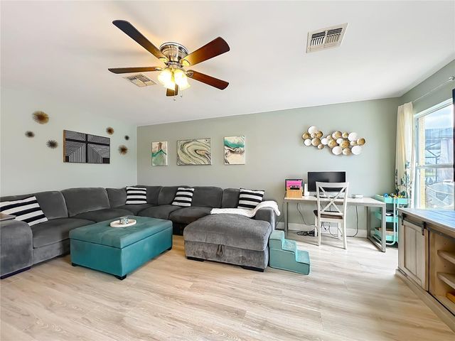 951 CRYSTAL BAY LANE, Orlando, FL 32828