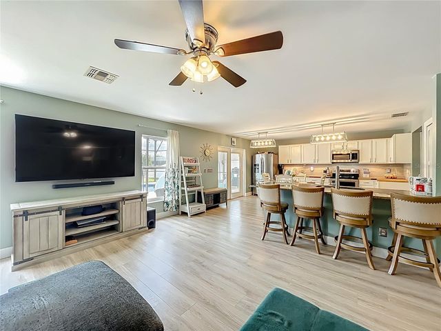 951 CRYSTAL BAY LANE, Orlando, FL 32828