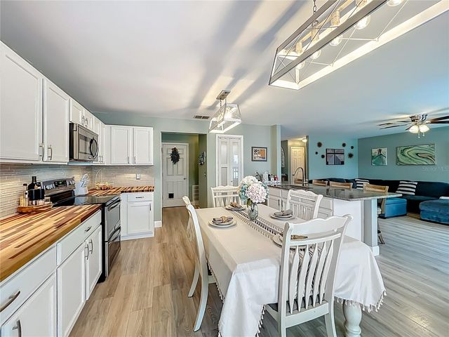 951 CRYSTAL BAY LANE, Orlando, FL 32828