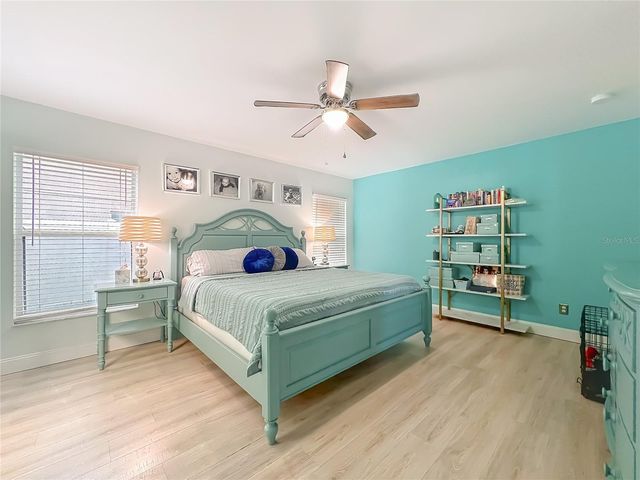 951 CRYSTAL BAY LANE, Orlando, FL 32828