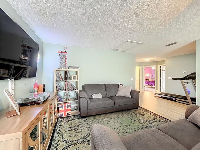 951 CRYSTAL BAY LANE, Orlando, FL 32828