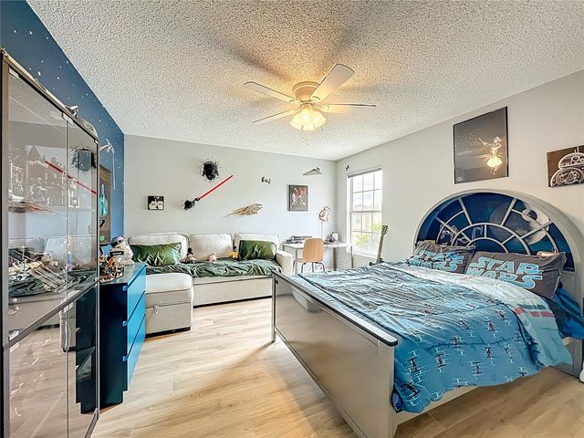 951 CRYSTAL BAY LANE, Orlando, FL 32828