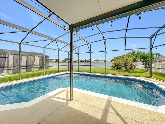 951 CRYSTAL BAY LANE, Orlando, FL 32828