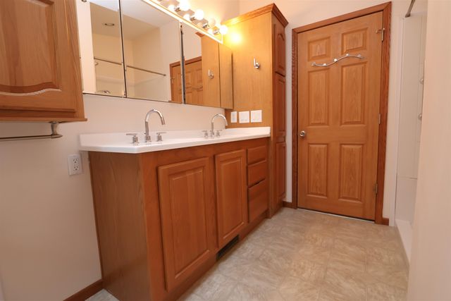 20 Kirkwood Road, Hooksett, NH 03106