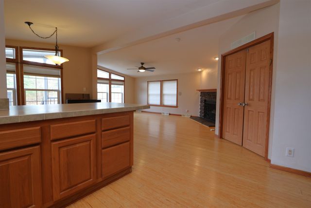 20 Kirkwood Road, Hooksett, NH 03106