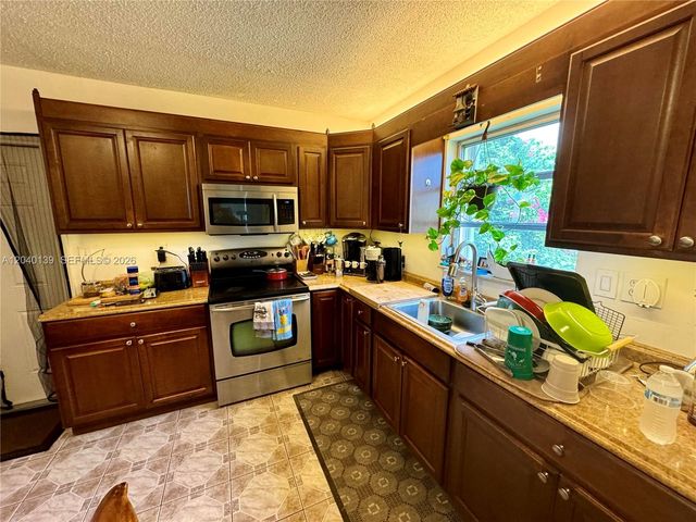 1727 SW 21st Street, Fort Lauderdale, FL 33315