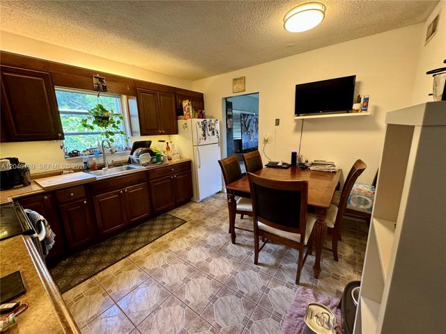 1727 SW 21st Street, Fort Lauderdale, FL 33315