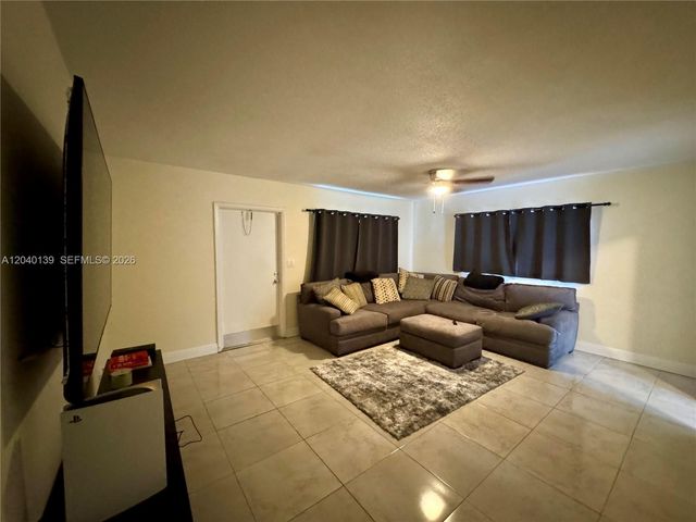 1727 SW 21st Street, Fort Lauderdale, FL 33315