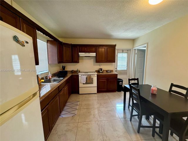 1727 SW 21st Street, Fort Lauderdale, FL 33315