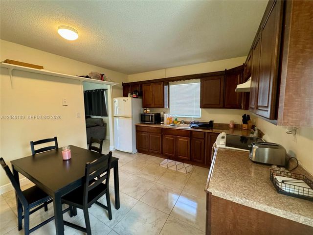 1727 SW 21st Street, Fort Lauderdale, FL 33315