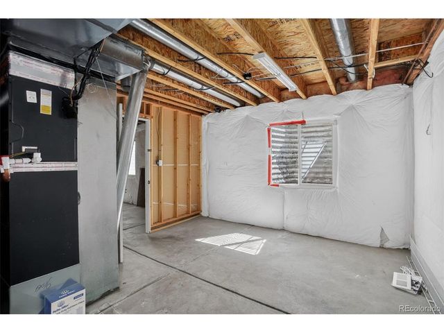 9626 Nucla St, Commerce City, CO 80022