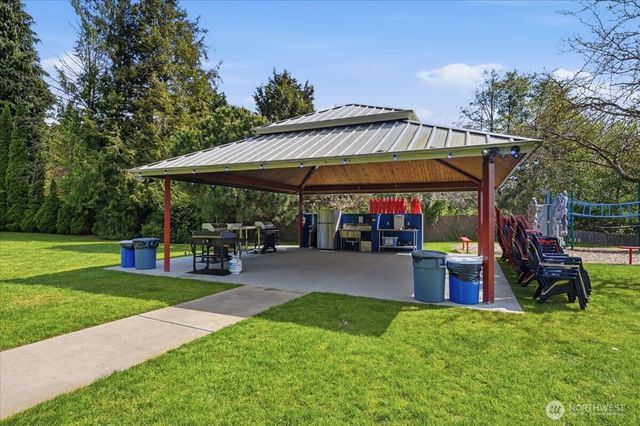18002 25th Avenue NE, Lake Forest Park, WA 98155