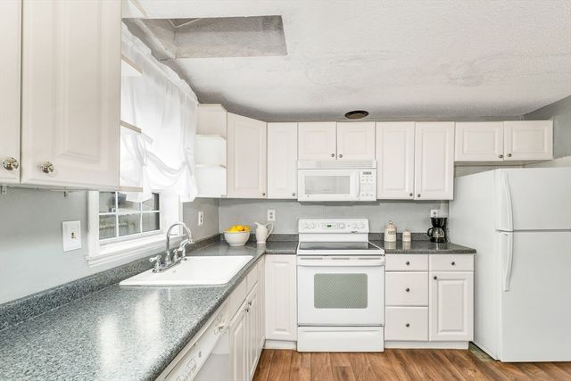 26 A Street, Seabrook, NH 03874