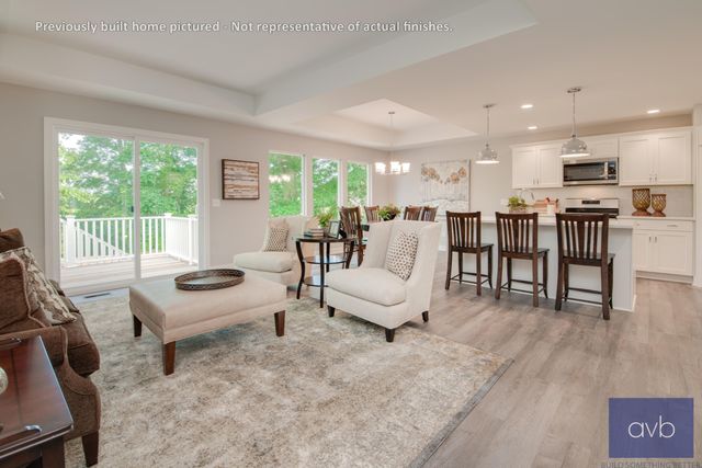 14325 Bridgeview Pointe, Vicksburg Vllg, MI 49097