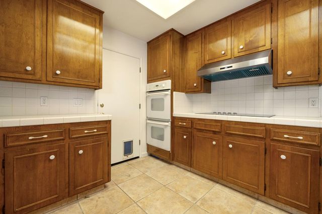 335 North Ave, Turlock, CA 95382