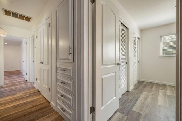 335 North Ave, Turlock, CA 95382