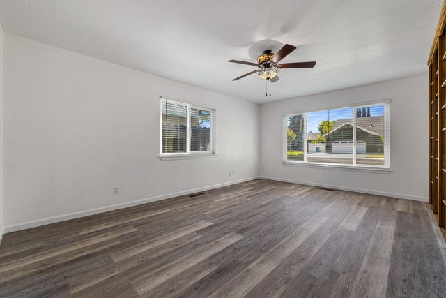 335 North Ave, Turlock, CA 95382