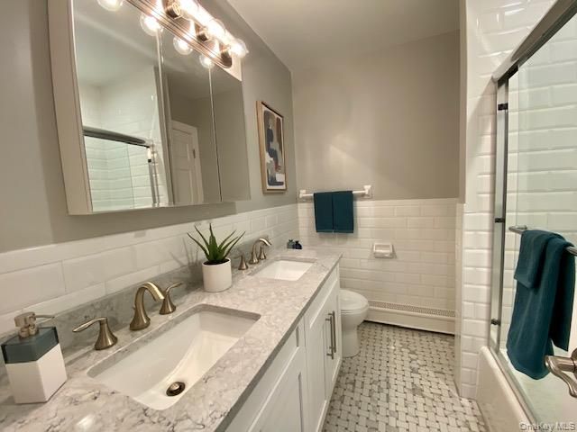 1639 August Road 1639, North Babylon, NY 11703