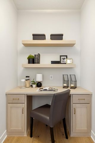 11359 Wildflower Drive N, Lake Elmo, MN 55042