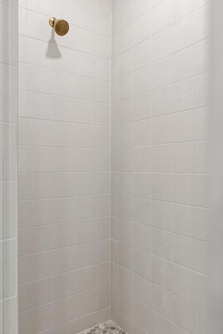 11359 Wildflower Drive N, Lake Elmo, MN 55042