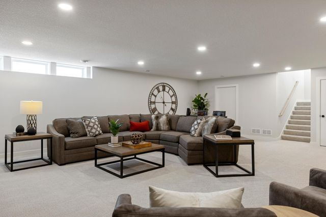 11359 Wildflower Drive N, Lake Elmo, MN 55042