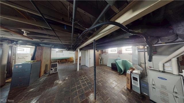 2001 Cypress Avenue, Cleveland, OH 44109