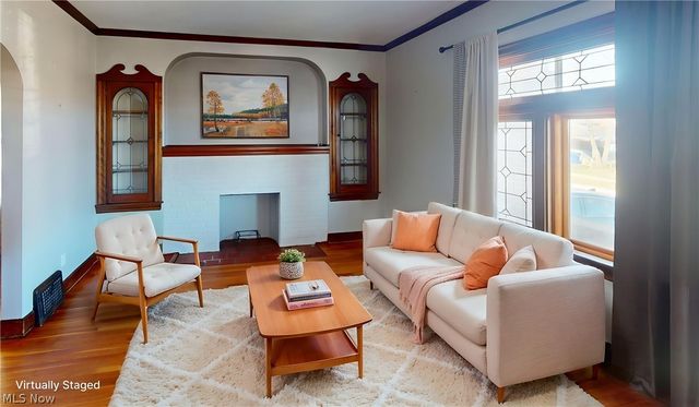 2001 Cypress Avenue, Cleveland, OH 44109