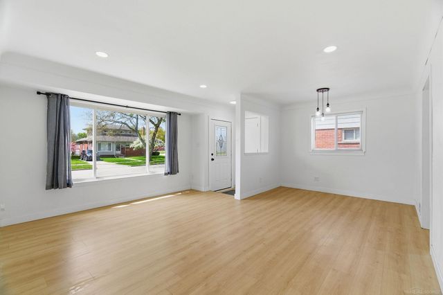 19809 Shady Lane Avenue, Saint Clair Shores, MI 48080