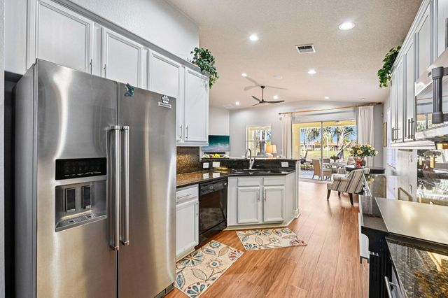 6364 Lennox Lane, Vero Beach, FL 32966