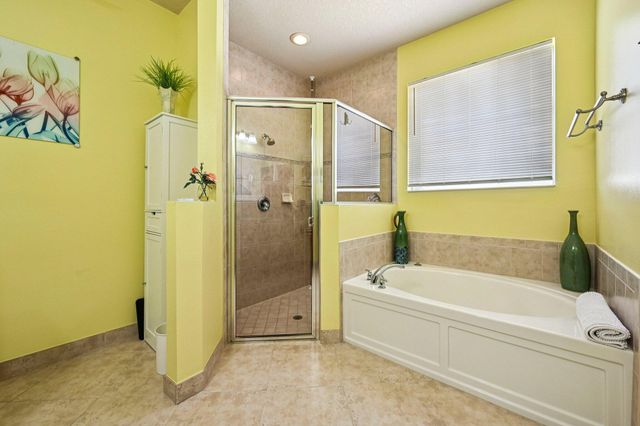 6364 Lennox Lane, Vero Beach, FL 32966