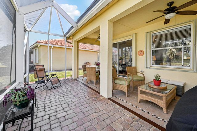 6364 Lennox Lane, Vero Beach, FL 32966