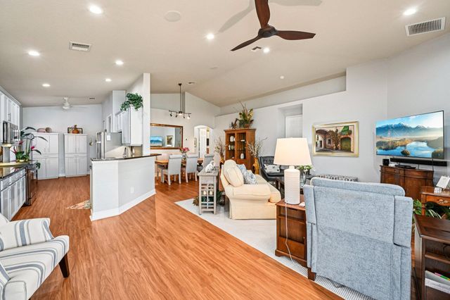 6364 Lennox Lane, Vero Beach, FL 32966