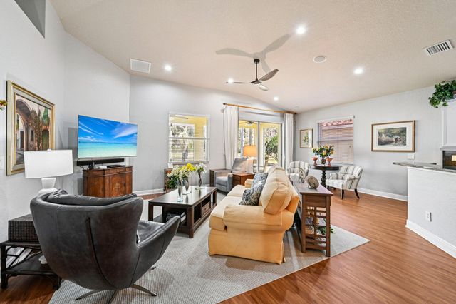 6364 Lennox Lane, Vero Beach, FL 32966