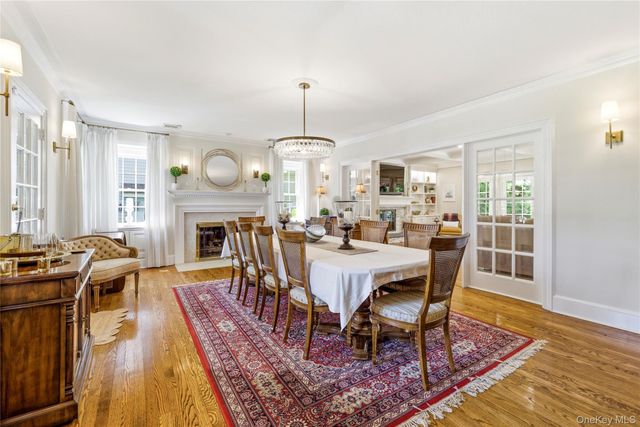 49 Andover Road, Rockville Centre, NY 11570