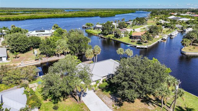 2037 PALM HARBOR TERRACE, Punta Gorda, FL 33982