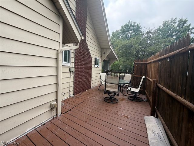 117 Colonial Boulevard NE, Canton, OH 44714