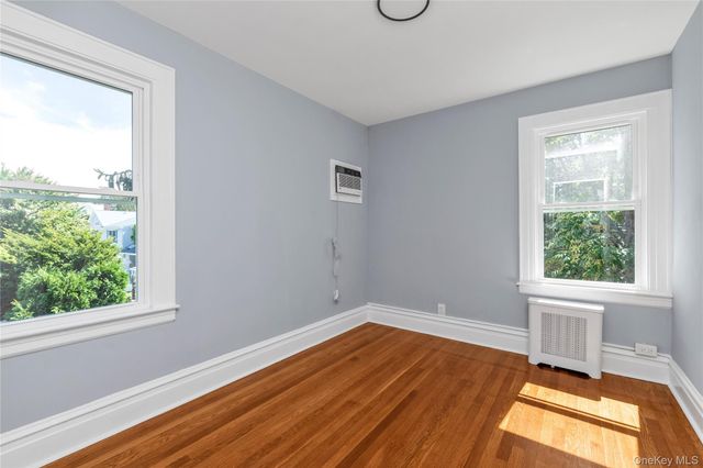 9 May Court, West Hempstead, NY 11552