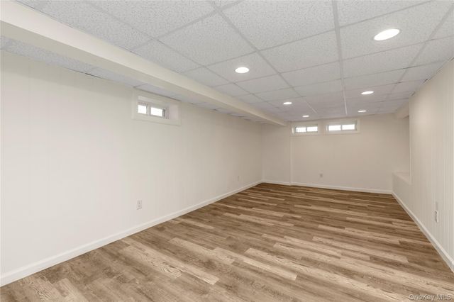 9 May Court, West Hempstead, NY 11552